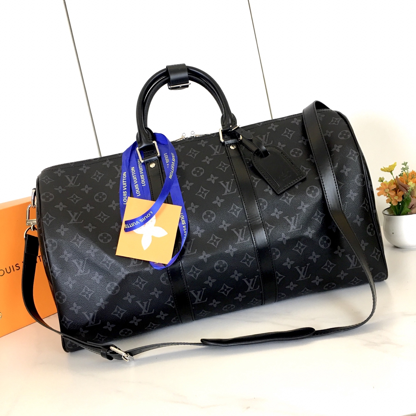 LV bag 665